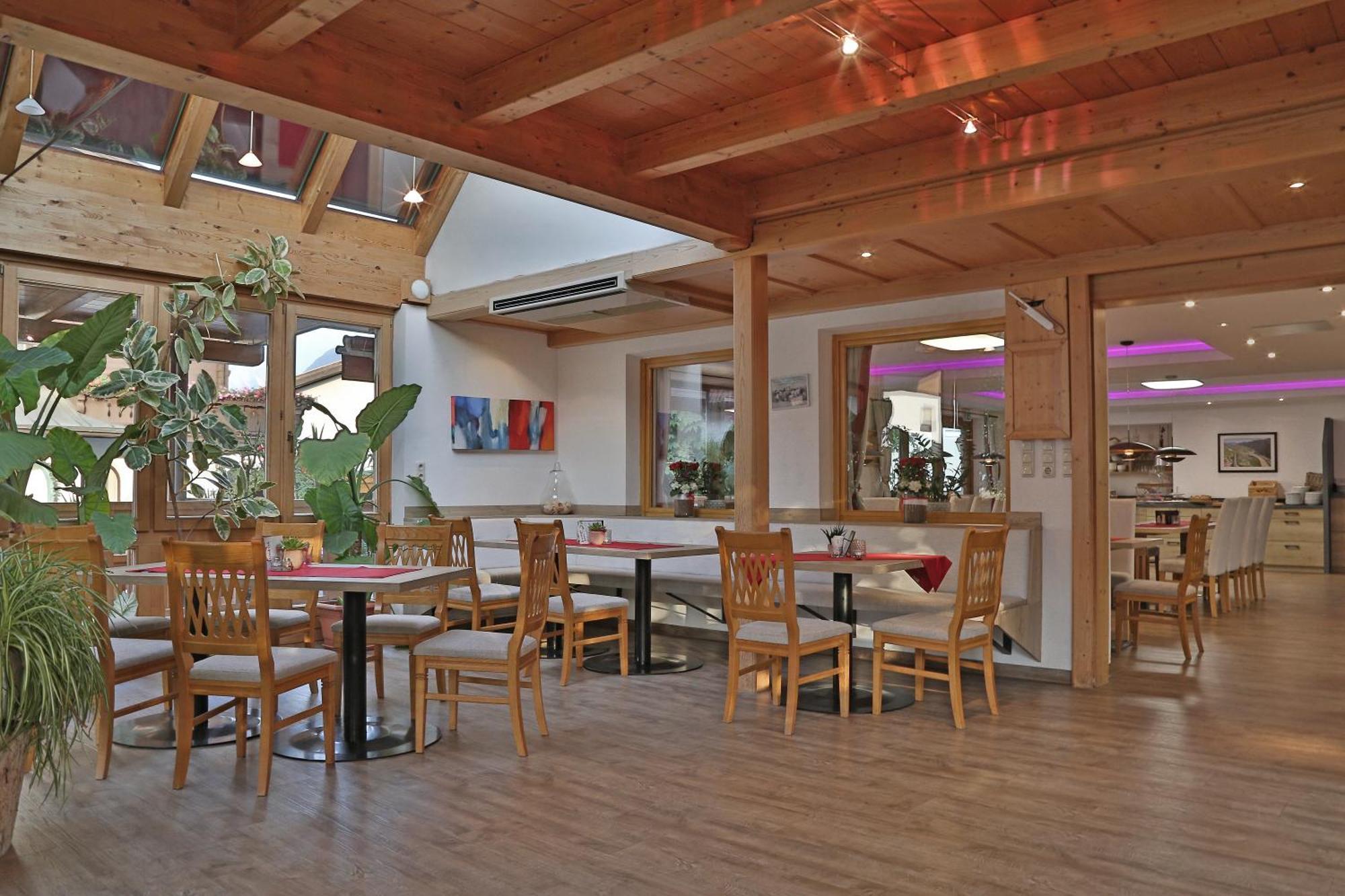 Gasthof Pension Alpenblick Radfeld エクステリア 写真