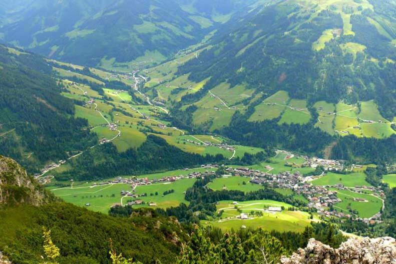Gasthof Pension Alpenblick Radfeld エクステリア 写真