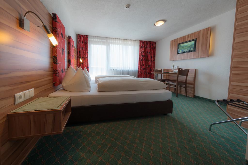 Gasthof Pension Alpenblick Radfeld エクステリア 写真